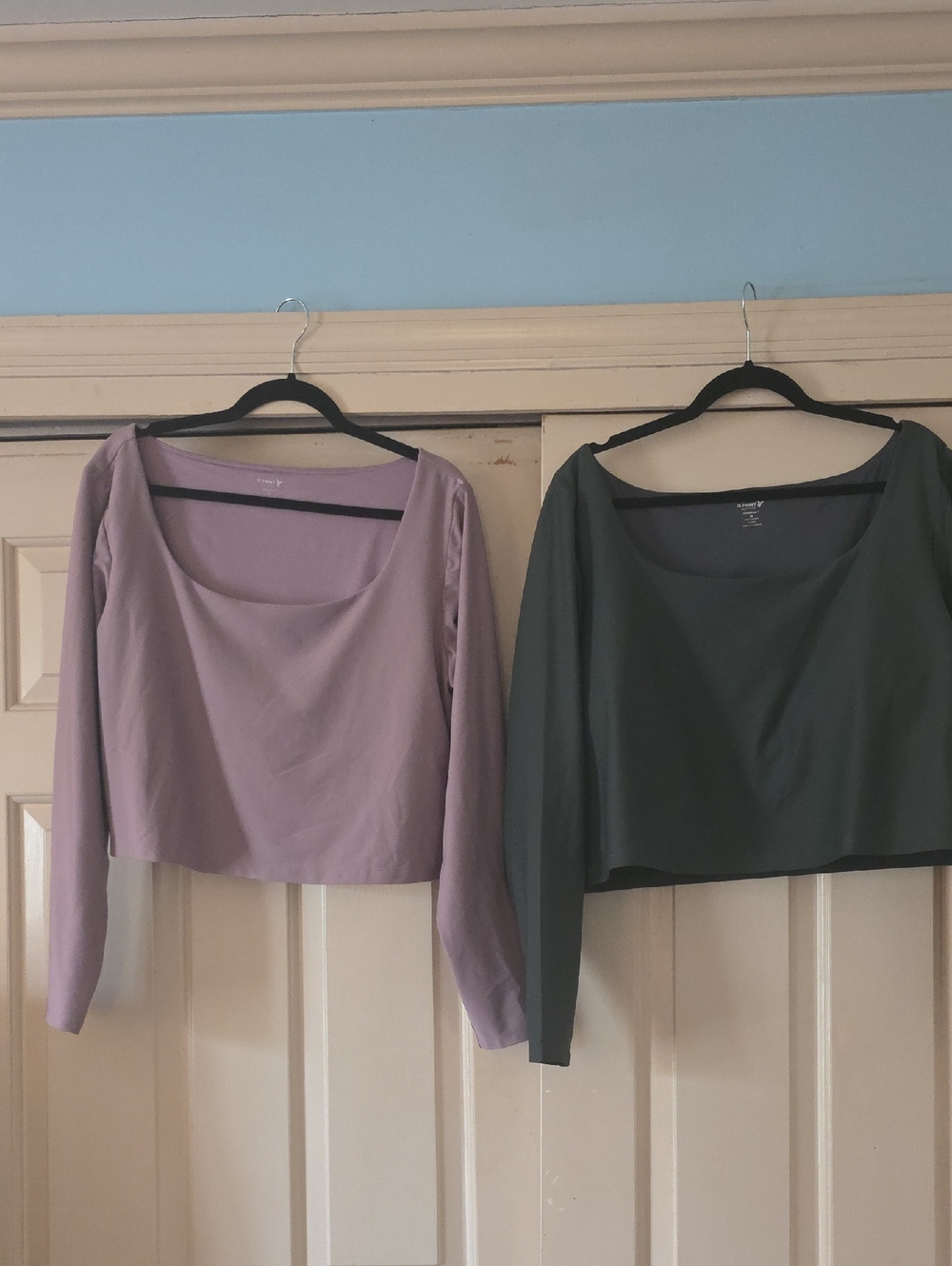 Old Navy Scoop Neck Cropped Long Sleeve Tops - Lavender and Olive